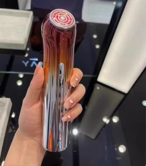 全新雅萌ace5代未拆封，情人节收到的，家...