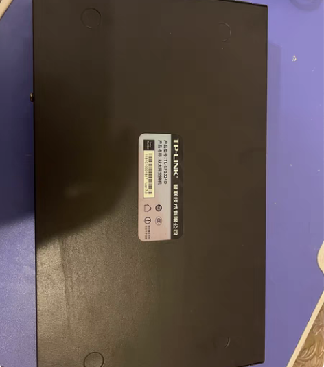 包邮TP交换机24口便宜处理 感兴趣的话点...