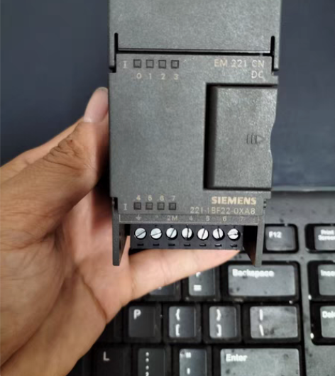 包邮拆机西门子EM221八路开关输入模块，...