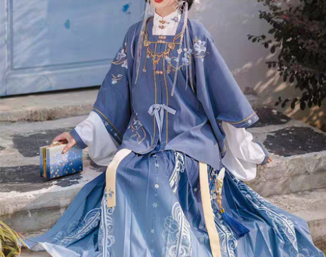 转卖池夏:玉雪香 明制短衫百褶裙三件套原创...