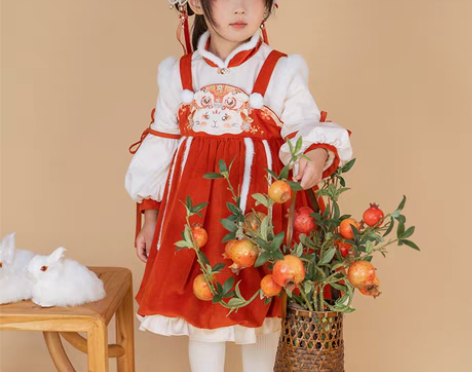 转卖楠衫女童汉服周岁礼服中国风冬款加厚连衣...