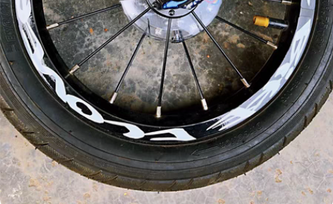 包邮孩子替换下来的吉尔索平衡车 当时在店里...