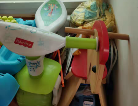 包邮费雪平衡车80，Hape摇摇马木马80...