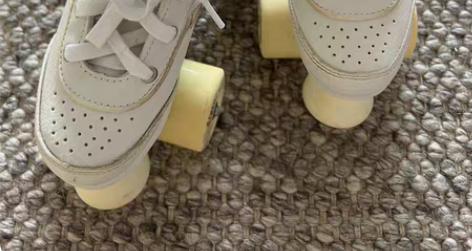 迪卡侬女童滑冰鞋，30码 感兴趣的话点“我...