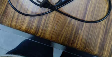 包邮雅迪锂电池充电器48V 新旧如图！￥48