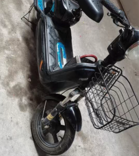 包邮准备换新车了，出售这台，8成新，满电可...