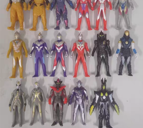 奥特曼软胶玩具。口袋玩具。高13厘米。软胶...