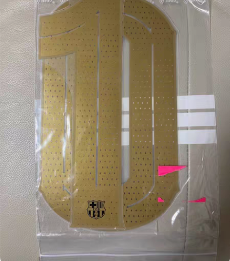 巴萨黑金杯赛梅西印字 懂得都懂 不市售的字...