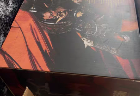 暴雪原装老吼 巫妖王盒子，价格私聊 感兴趣...