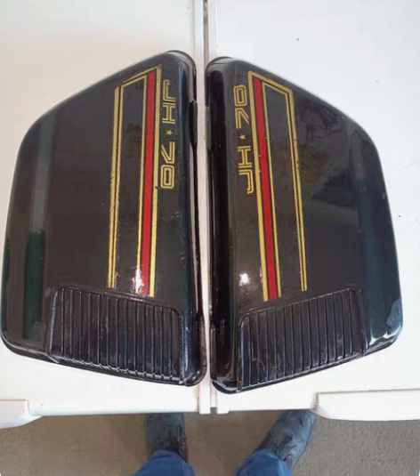 70嘉陵本田护板,边盖,鸡翅,有一个脚断裂...