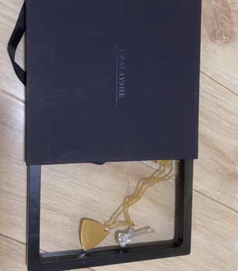 官方正品王一博同款吉他拨片项链 感兴趣的话...