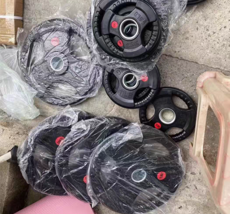 包邮全新便宜处理100公斤大孔杠铃片实心铸...