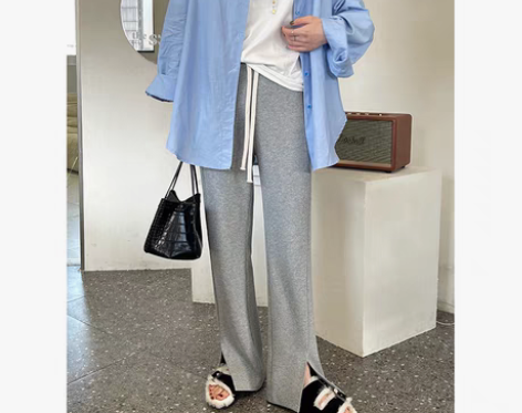 转卖开叉微喇叭裤女2022春季高腰宽松显瘦...