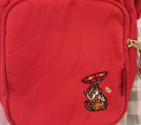 李宁日进斗金斜挎包！全新有吊牌！闲置半价出...