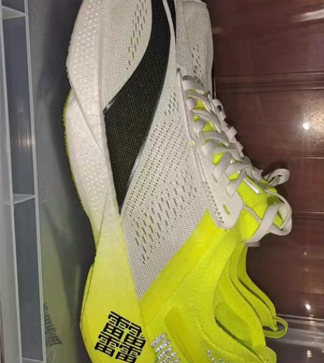 包邮李宁天马，38码（偏大1码） 感兴趣的...