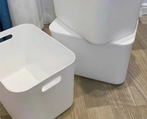 包邮（亏本清）全新收纳箱带盖桌面储物箱家用...