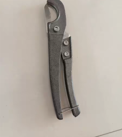 各种钳子，半新，都可实用，价格面议 感兴趣...