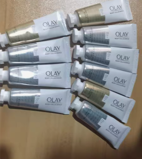 包邮玉兰油OLAY精华护手霜 滋润保湿小白...