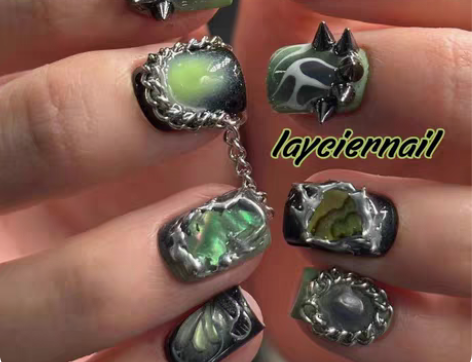 包邮?辣妹y2k? ?纯手工定制手绘穿戴美...