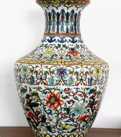 彩瓷皇后，珐琅彩之王，故宫博物院馆藏，现存...