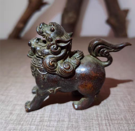 包邮急急急出店里翻出来铜器纯铜狮子香薰炉摆...