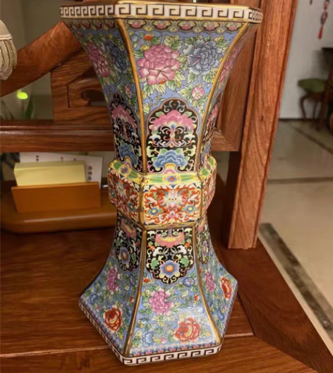 包邮家里什么时候有的这个清乾隆珐琅彩六方花...