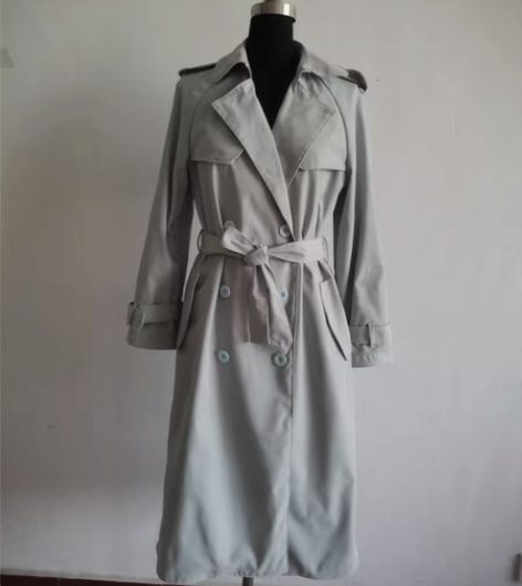 服装设计实训作业战壕风衣 感兴趣的话点“我...