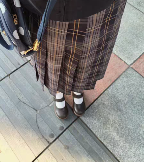 包邮(长款格裙)通知出物贴 家里目前还有很...