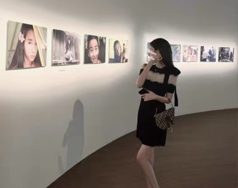 转卖Listen 小心机蕾丝针织裙2023...