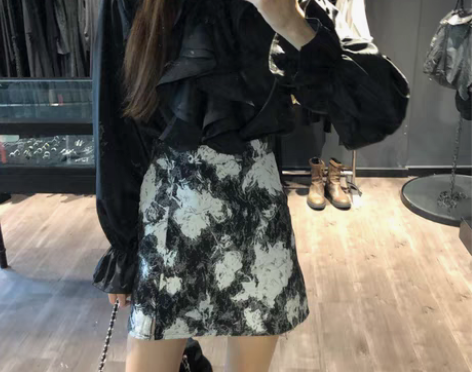 转卖扎染半身裙女春秋高腰显瘦a字裙秋季复古...