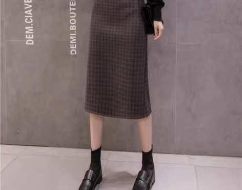 转卖复古毛呢格子半身裙秋冬女中长款开叉一步...
