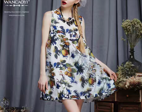 转卖菀草壹夏装新款3D印花无袖圆领连衣裙女...