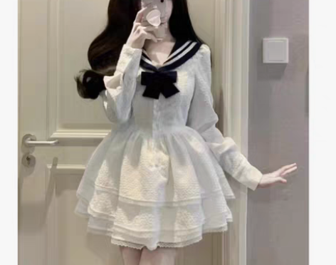 转卖茶里茶气别致蓬蓬裙纯欲蛋糕连衣裙女秋冬...