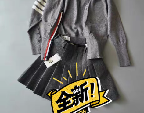 转卖TB百褶裙春秋冬款高腰学院风西装料夏季...