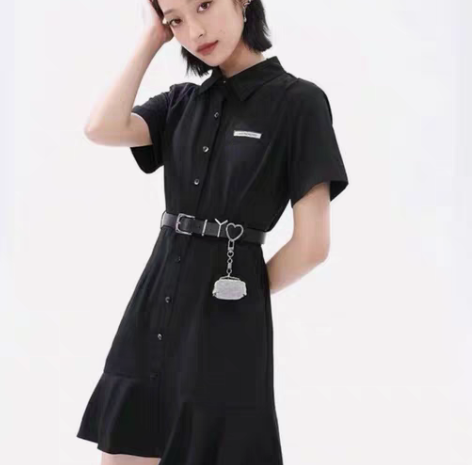 包邮全新带吊牌 三标齐全 洛丽帕复古收腰鱼...