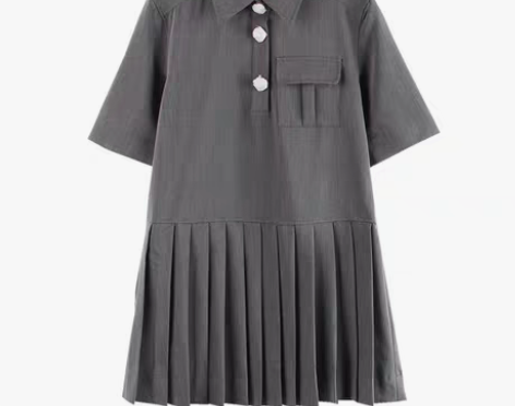 转卖减龄学院风花朵钻扣搭扣百褶下摆休闲宽松...