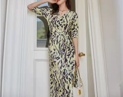 转卖IT DVF连衣裙2022年春夏温柔风...