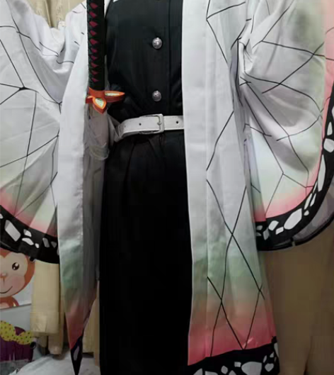 蝴蝶忍cos仅试穿m码只含衣服不包括假毛道...