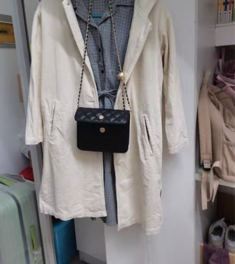 包邮若溯米白色外套风衣坑条纹 （暂挂衣服不...