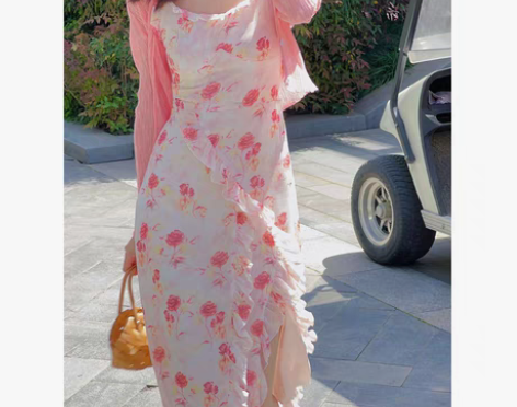 转卖Haze禾枝《落樱》港风木耳边碎花吊带...