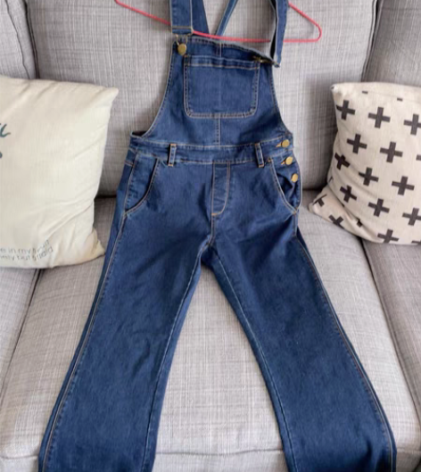 包邮背带牛仔裤，微喇，S码，弹力 感兴趣的...