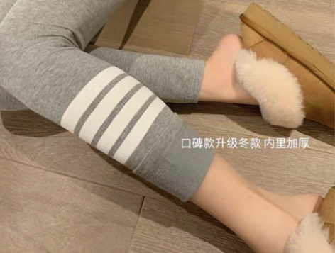 转卖灰色条纹休闲弹力tb打底裤女秋冬薄款加...