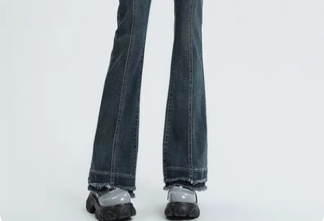 微喇叭牛仔裤女 2023春季新款高腰流苏辣...