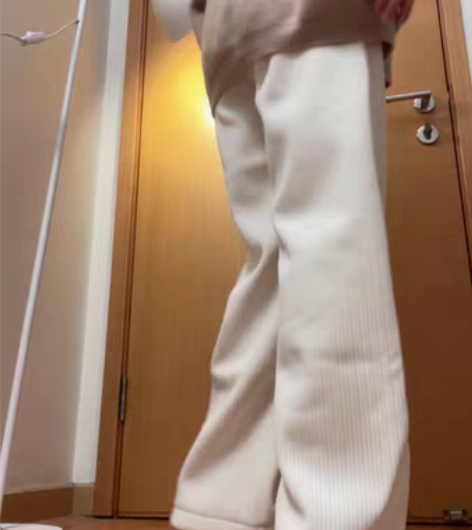 转卖雪尼尔阔腿裤女高腰垂感显瘦2022春秋...