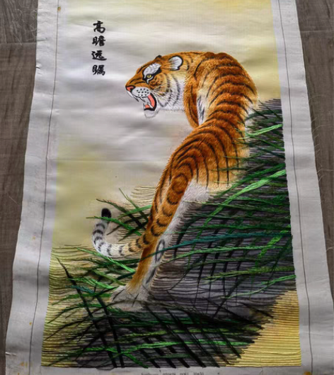 包邮转纯手工（见图）几十年的手工刺绣画一张...
