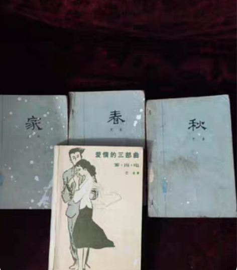 包邮书房改造，书柜挪空。收藏旧书，低价出售...