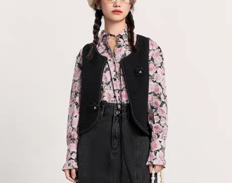 转卖太平鸟绑带马甲背心针织女2022早春新...