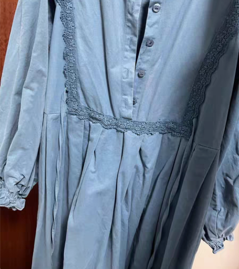 包邮朝花夕拾买的,比较森系的裙子,没穿过几...