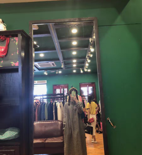 包邮秋装～朝花夕拾复古格子长裙特别厚实，但...