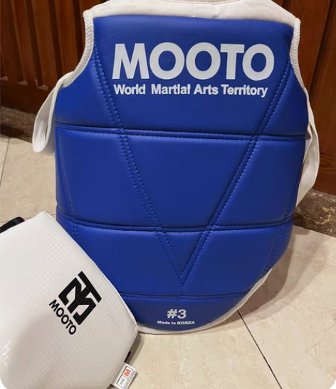 包邮Mooto跆拳道儿童青少年实战护具带原...